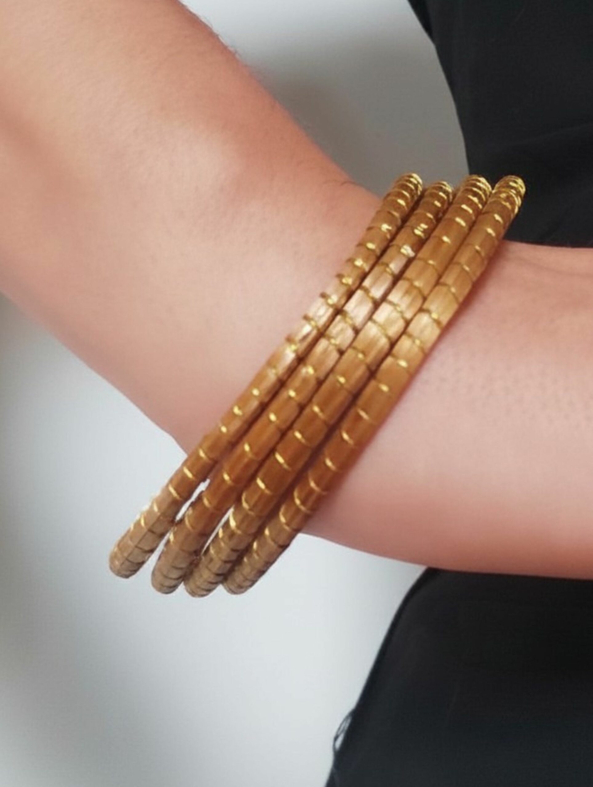 joyas artesanales y sostenibles - PULSERA Oro vegetal capim dourado