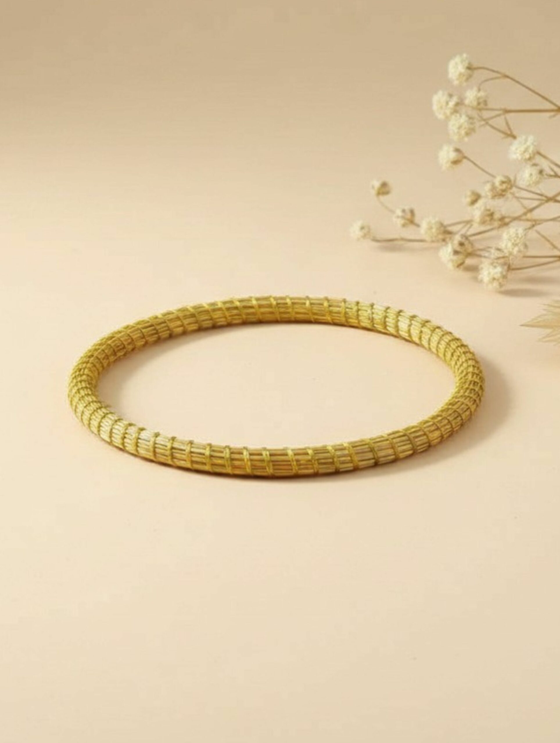 joyas artesanales y sostenibles - PULSERA Oro vegetal capim dourado