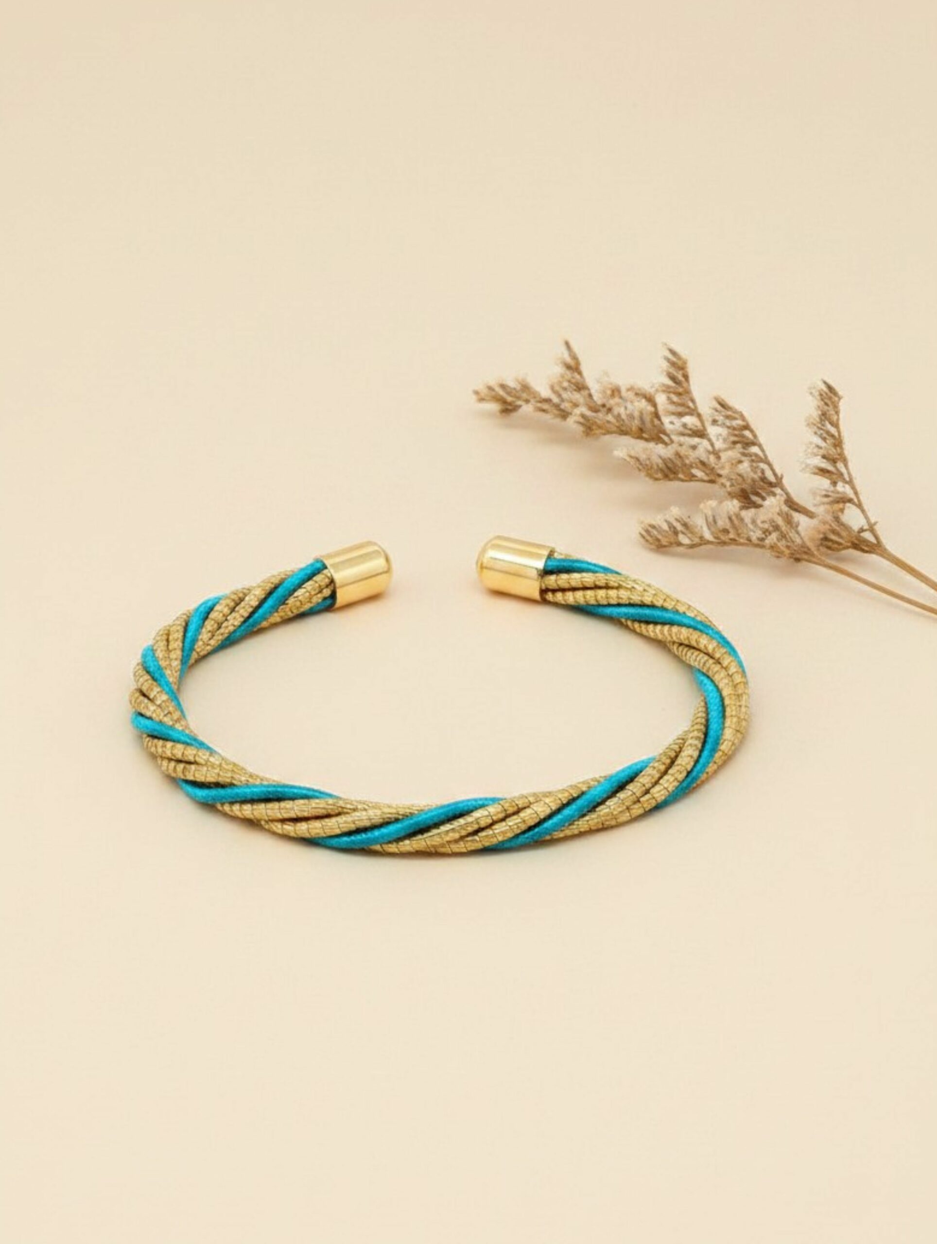 joyas artesanales y sostenibles - PULSERA Oro vegetal capim dourado
