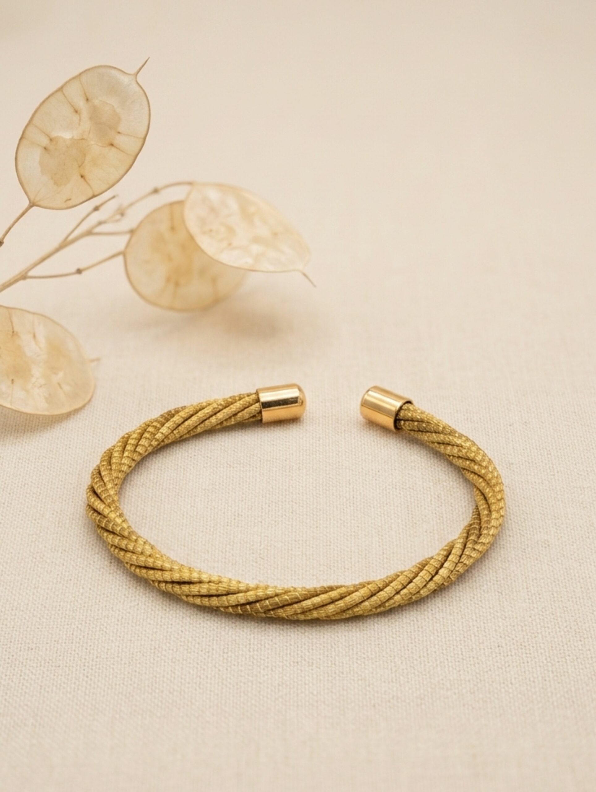 joyas artesanales y sostenibles - PULSERA Oro vegetal capim dourado