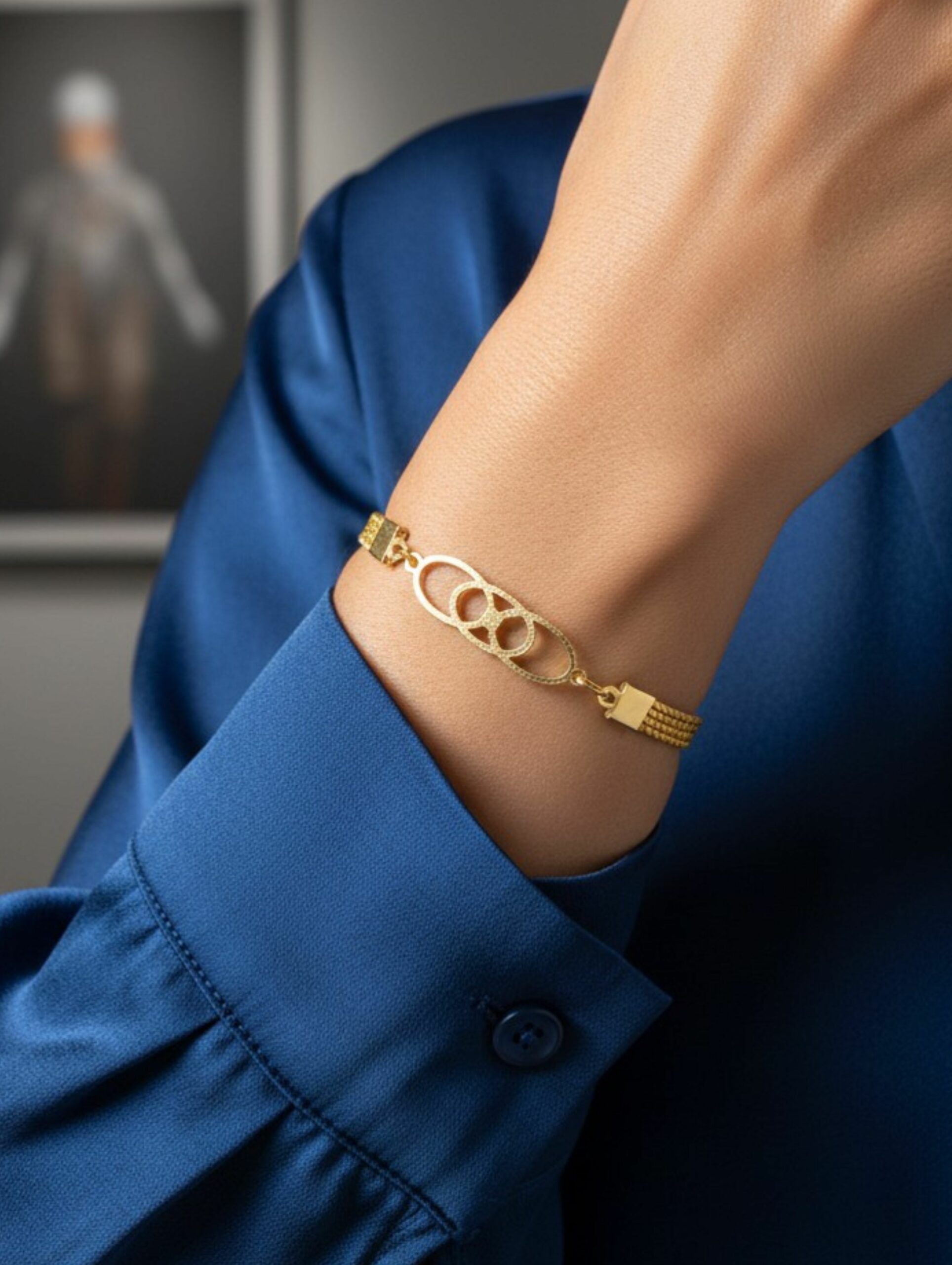 Pulsera de oro vegetal ajustable – MILÁN – Biojoya Capim dourado – Joya sostenible natural hecha a mano – 6×4,5cm – SLOWECO – 1U.