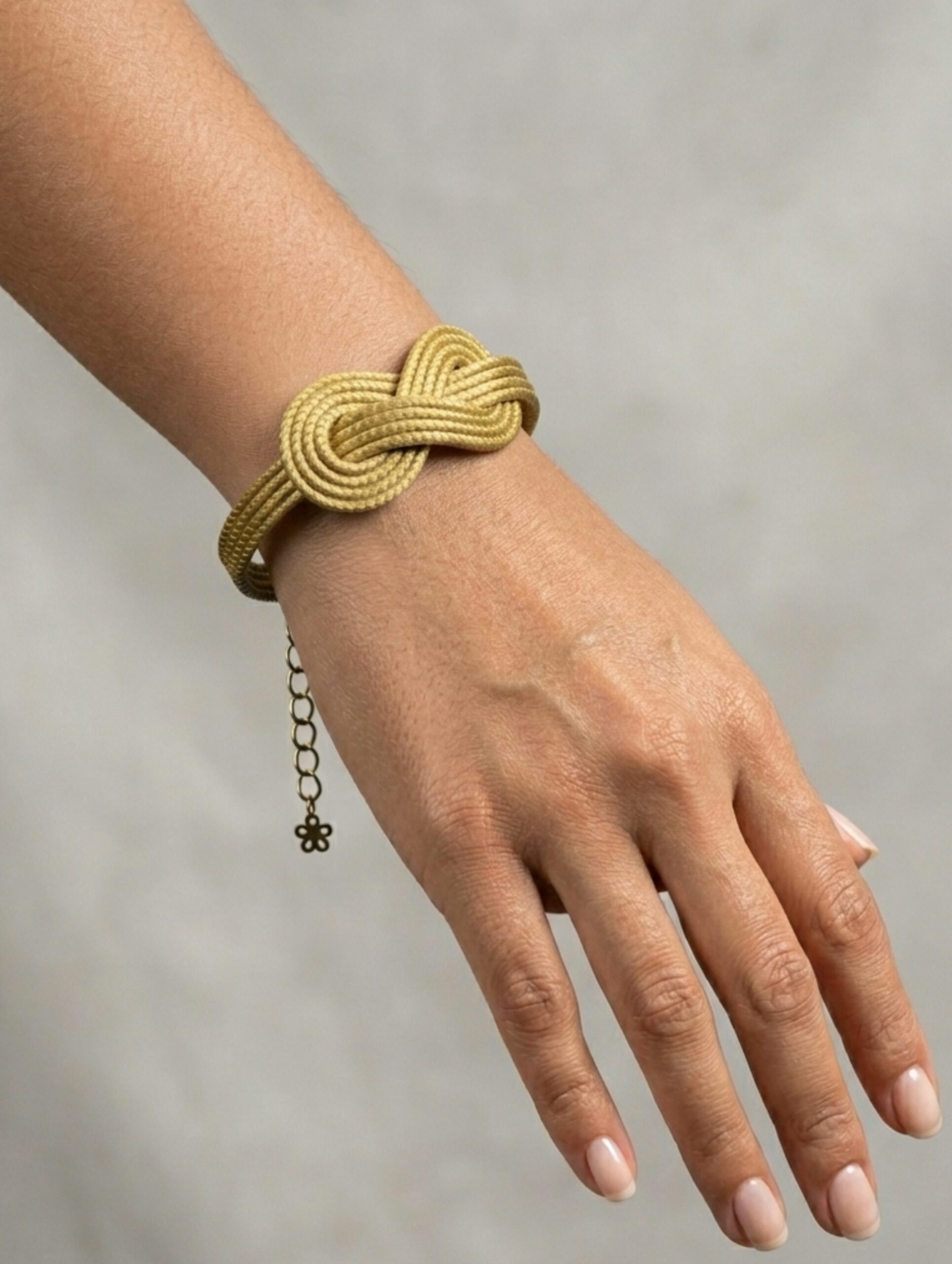joyas artesanales y sostenibles - PULSERA Oro vegetal capim dourado