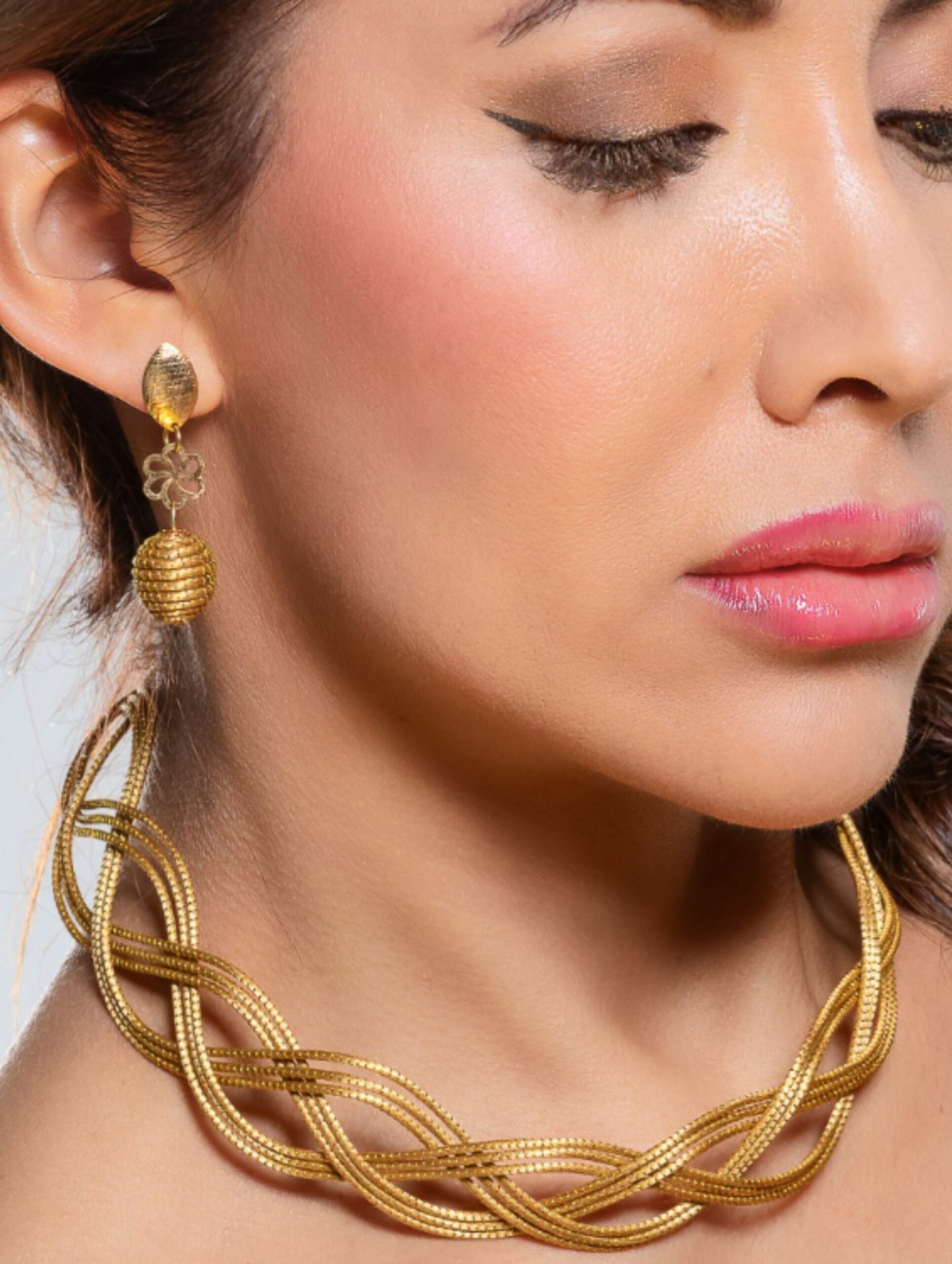 joyas artesanales y sostenibles - PULSERA Oro vegetal capim dourado