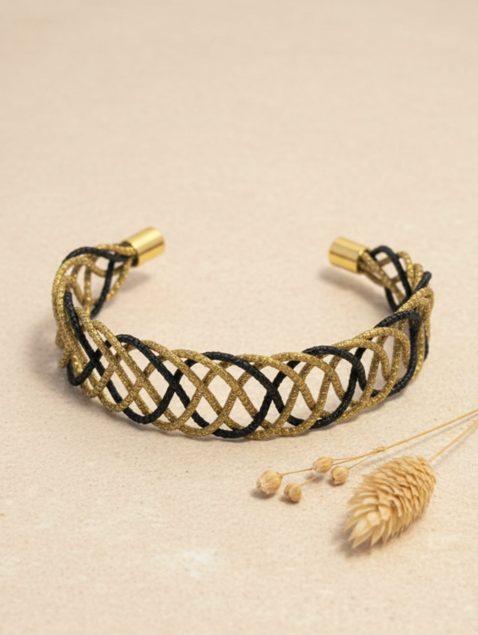 joyas artesanales y sostenibles - PULSERA Oro vegetal capim dourado