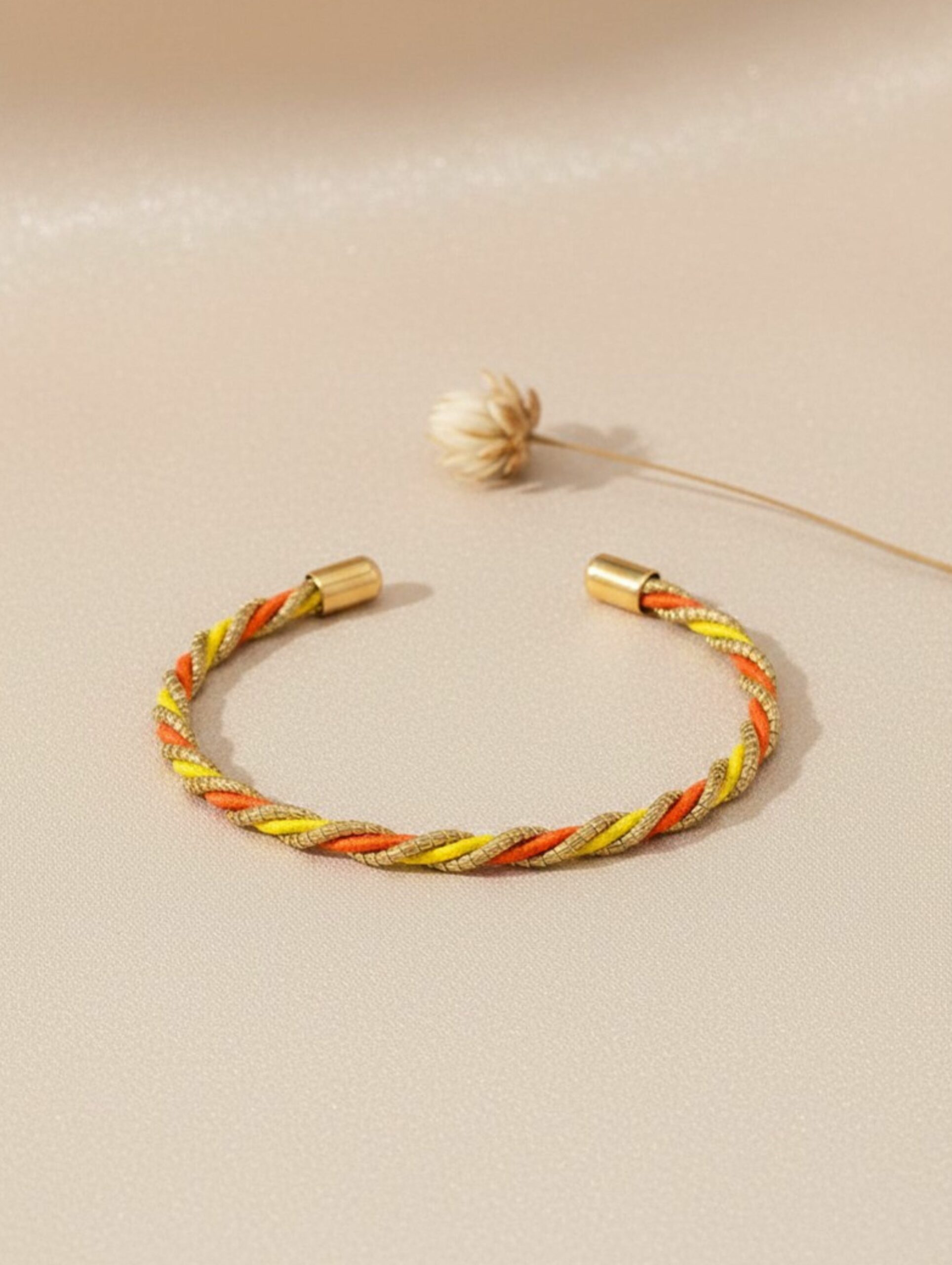 joyas artesanales y sostenibles - PULSERA Oro vegetal capim dourado