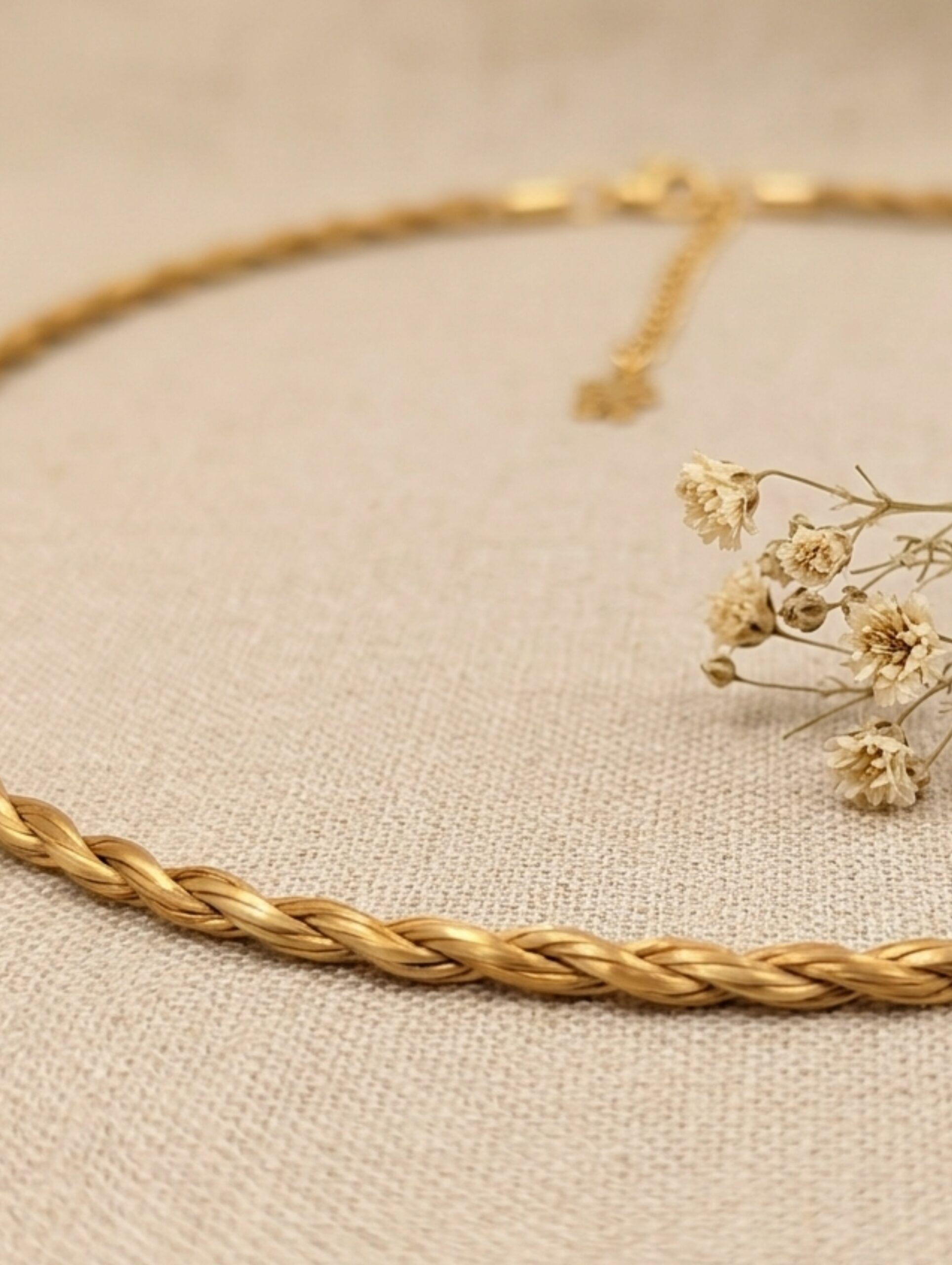 joyas artesanales y sostenibles - PULSERA Oro vegetal capim dourado