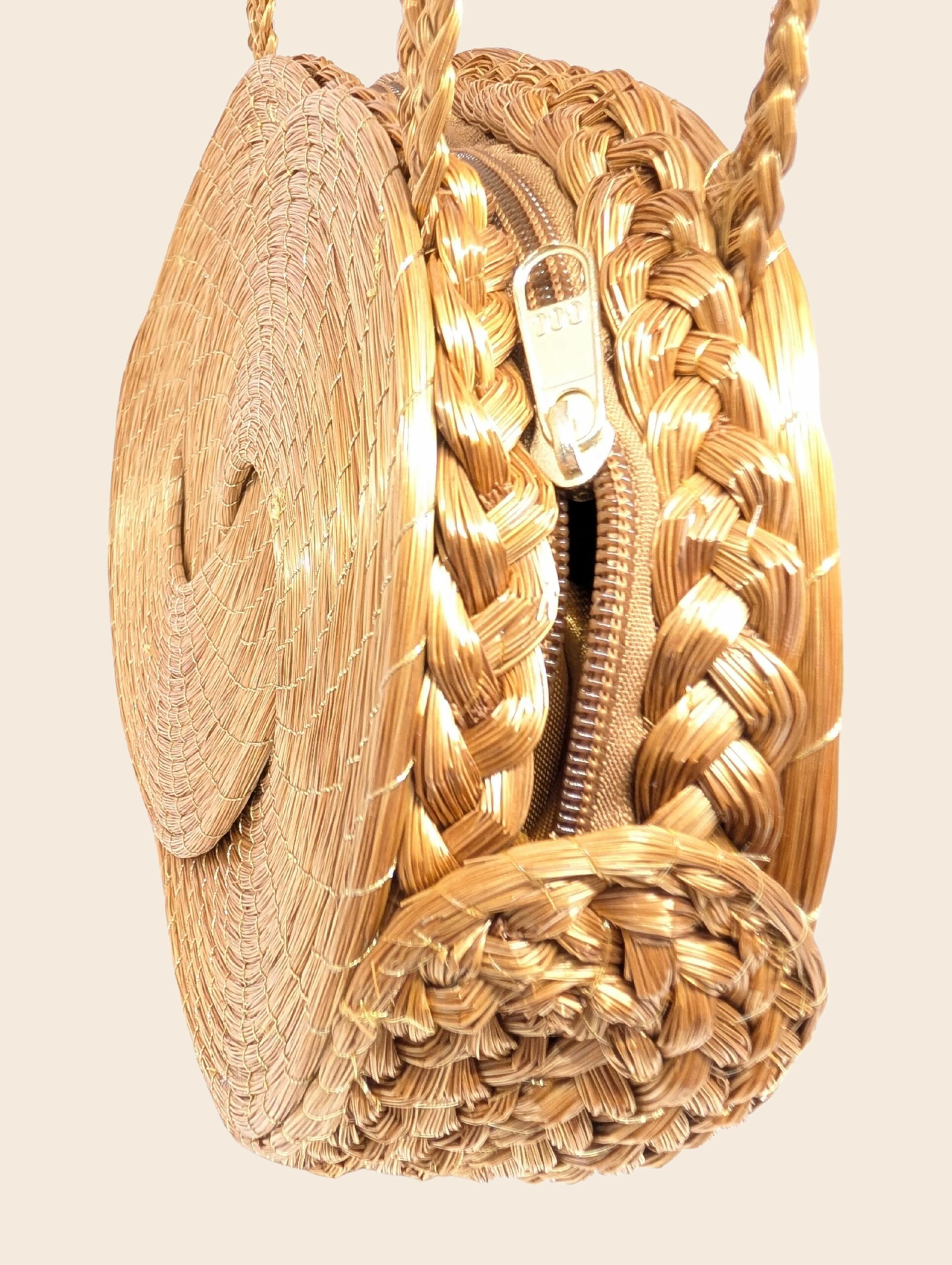 joyas artesanales y sostenibles - BOLSO Oro vegetal capim dourado