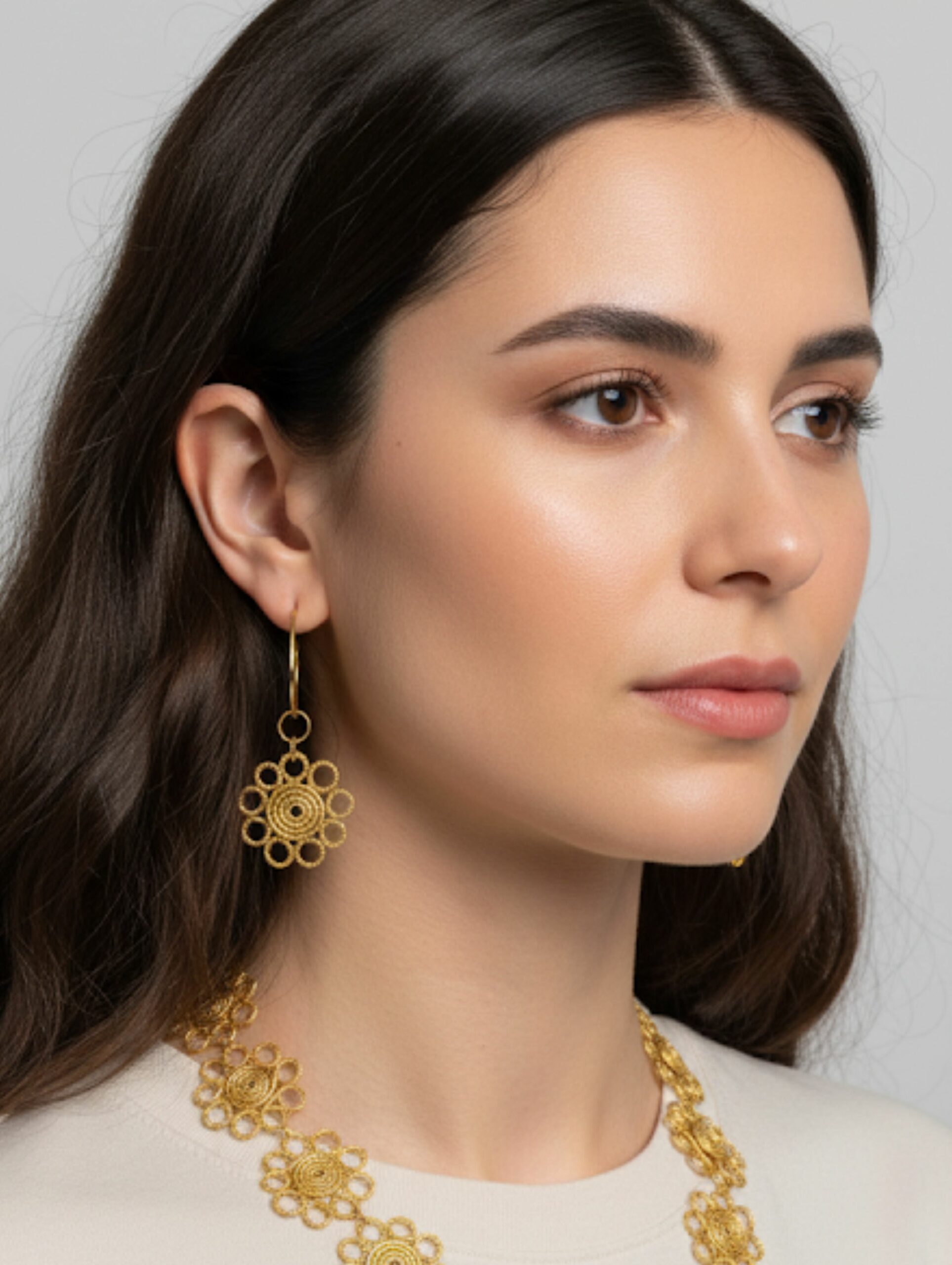 Capimix ALEGRIA – Charms Dije artesanal – Colgante Oro vegetal Capim dorado para pendientes, collar, adorno – 4,5×3,5cm SLOWECO – 1U.