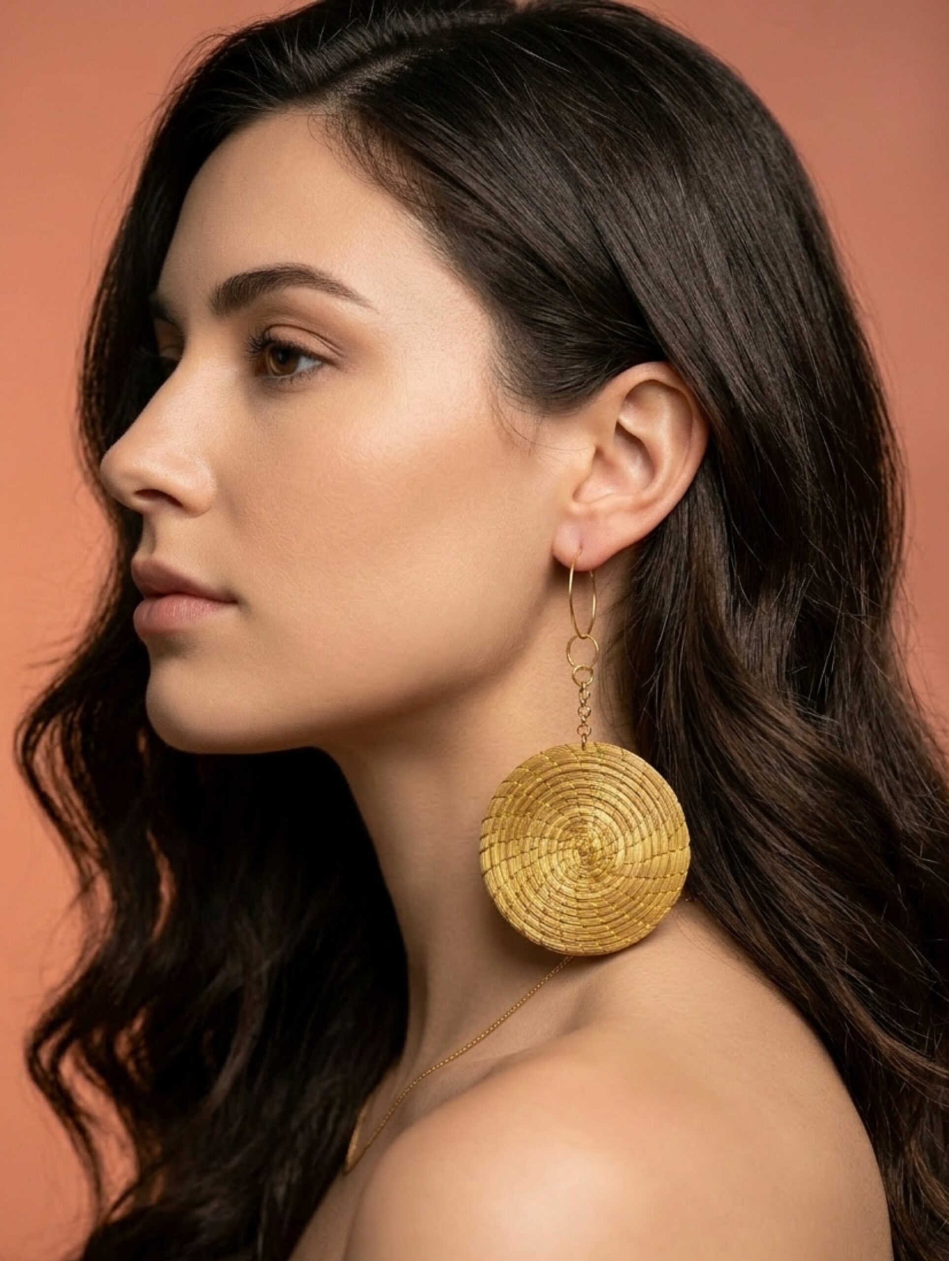 Capimix CONFIANZA – Charms Dije artesanal – Colgante Oro vegetal Capim dorado para pendientes, collar, adorno – 9x6cm SLOWECO – 1U.