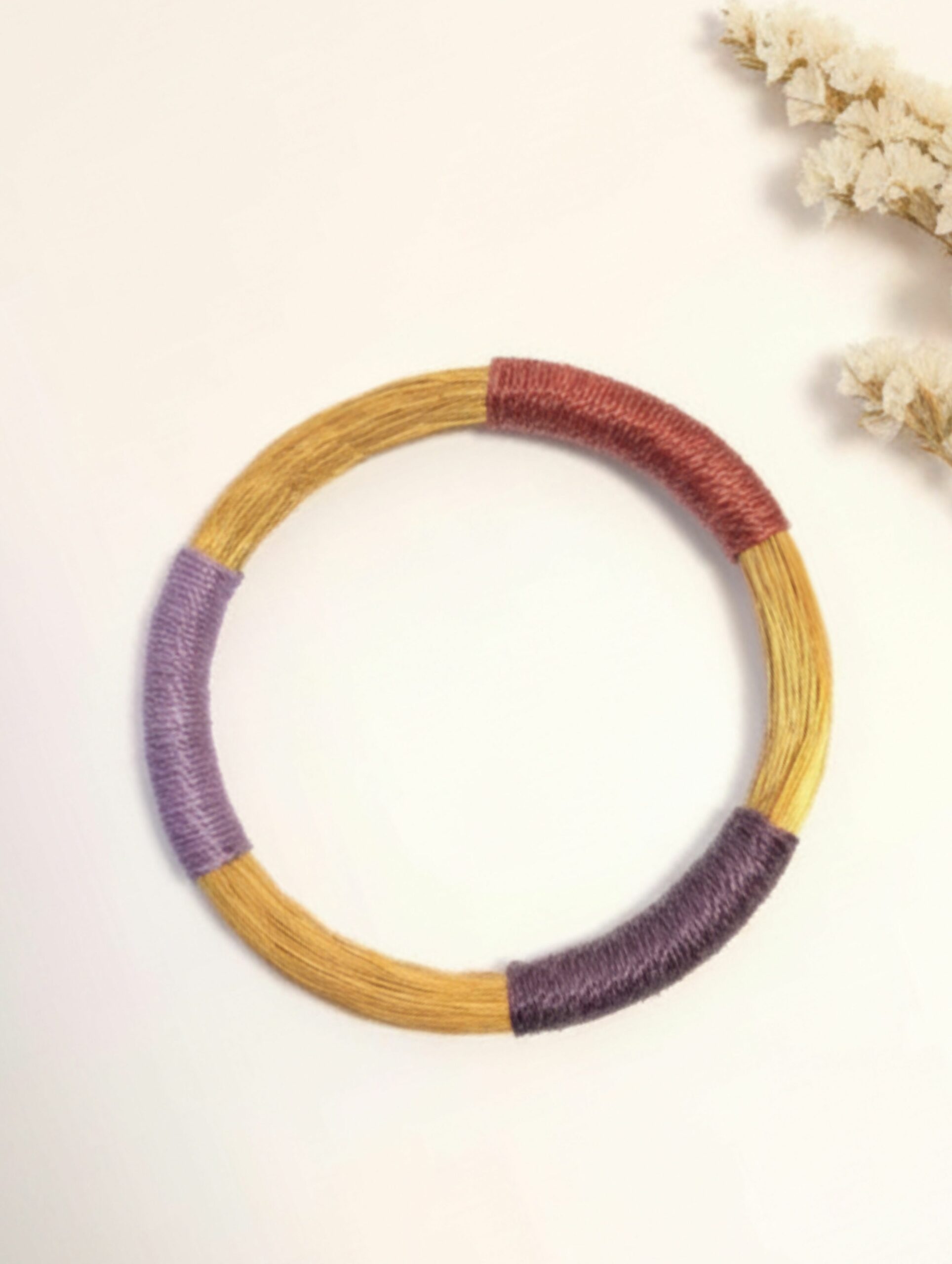 joyas artesanales y sostenibles - PULSERA Oro vegetal capim dourado