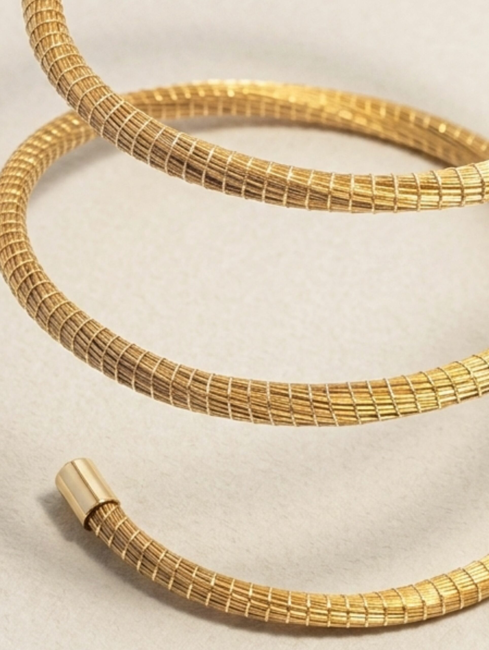 joyas artesanales y sostenibles - PULSERA Oro vegetal capim dourado