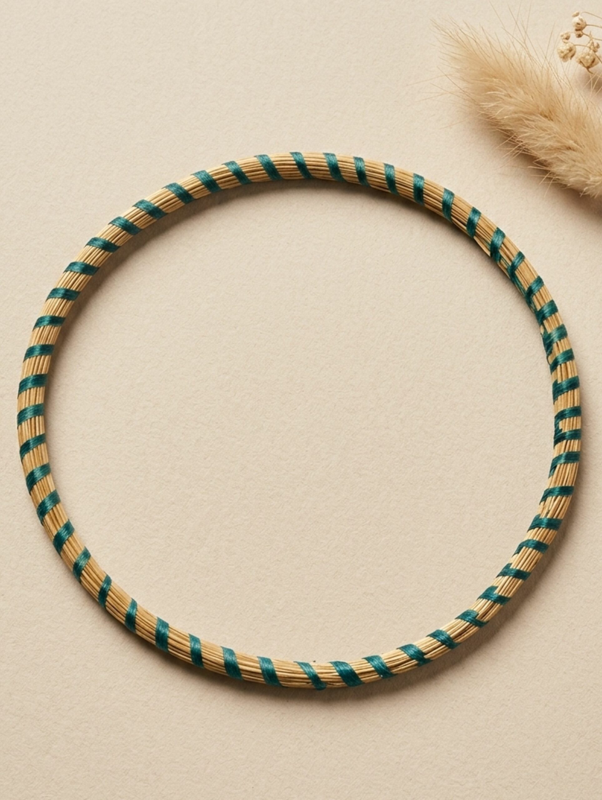 joyas artesanales y sostenibles - PULSERA Oro vegetal capim dourado