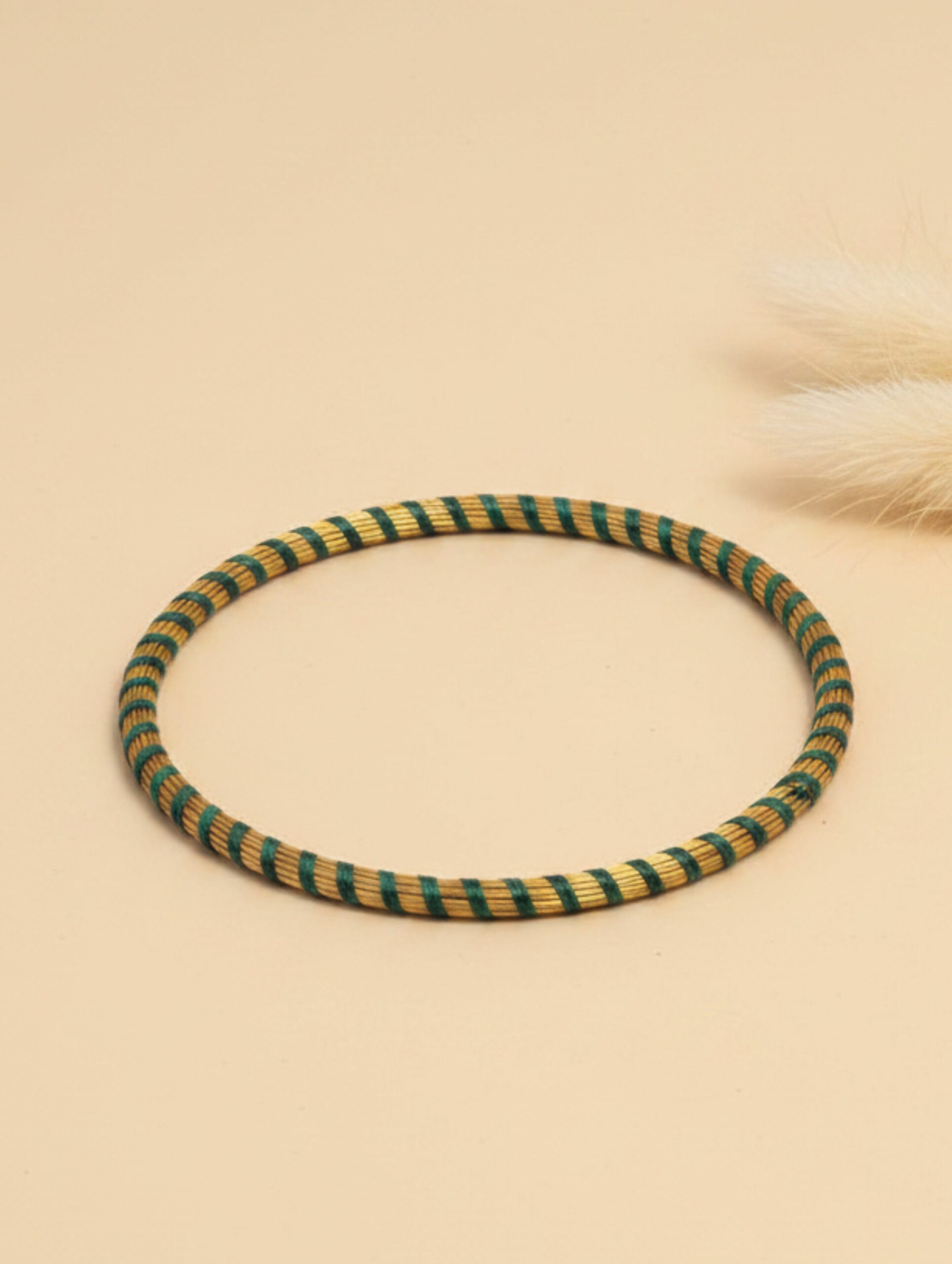 joyas artesanales y sostenibles - PULSERA Oro vegetal capim dourado