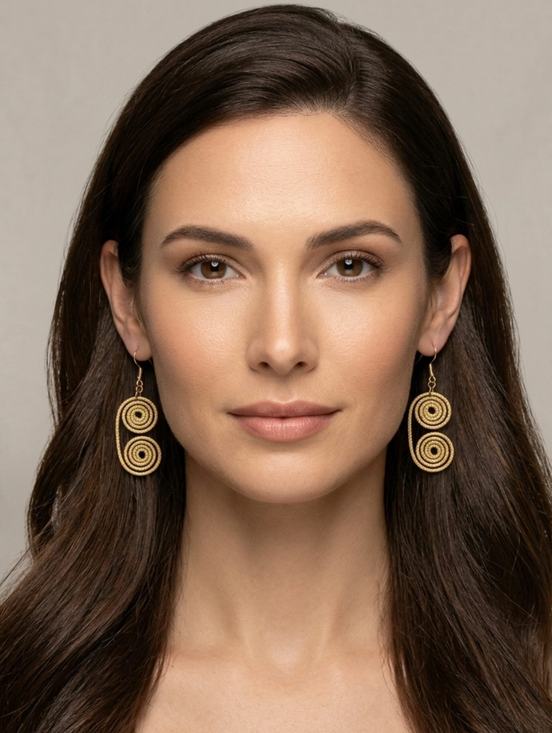 Pendientes de oro vegetal – MAGIA – Biojoya Capim dorado – Joya sostenible hecha a mano – Ganchos – 6,5x2cm SLOWECO