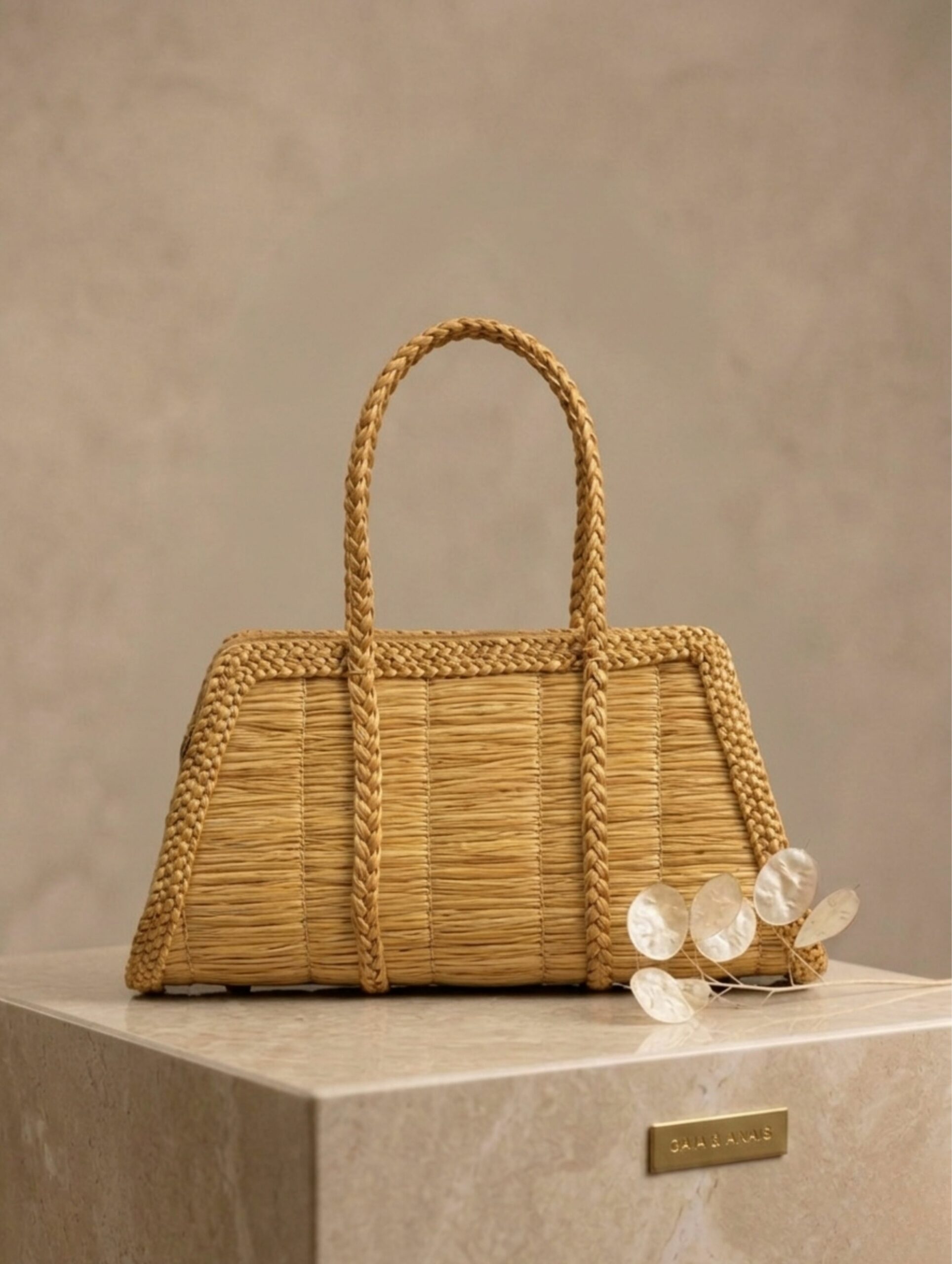 joyas artesanales y sostenibles - BOLSO Oro vegetal capim dourado