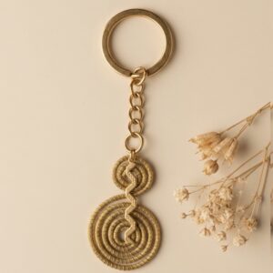 Llavero de oro vegetal de Capim Dourado | SLOWECO