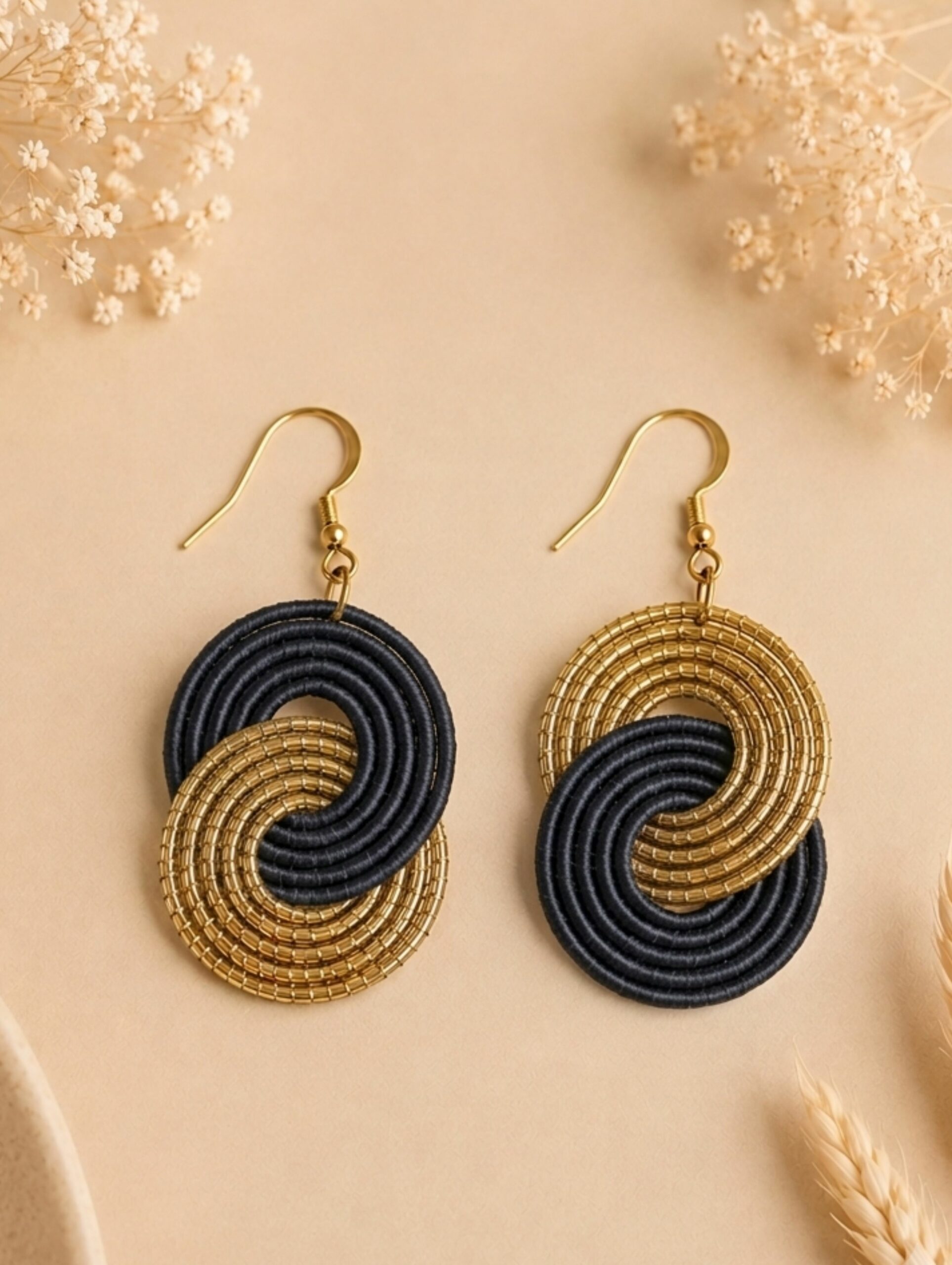 pendientes artesanales y sostenibles capim dourado oro vegetal Paris color
