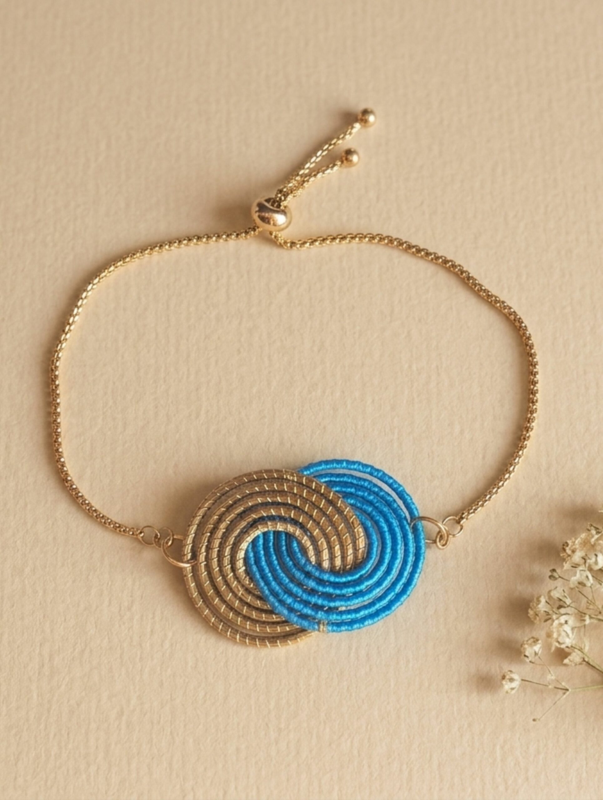 Pulsera de oro vegetal PARIS COLOR – Biojoya Capim Dourado – Ajustable – SLOWECO