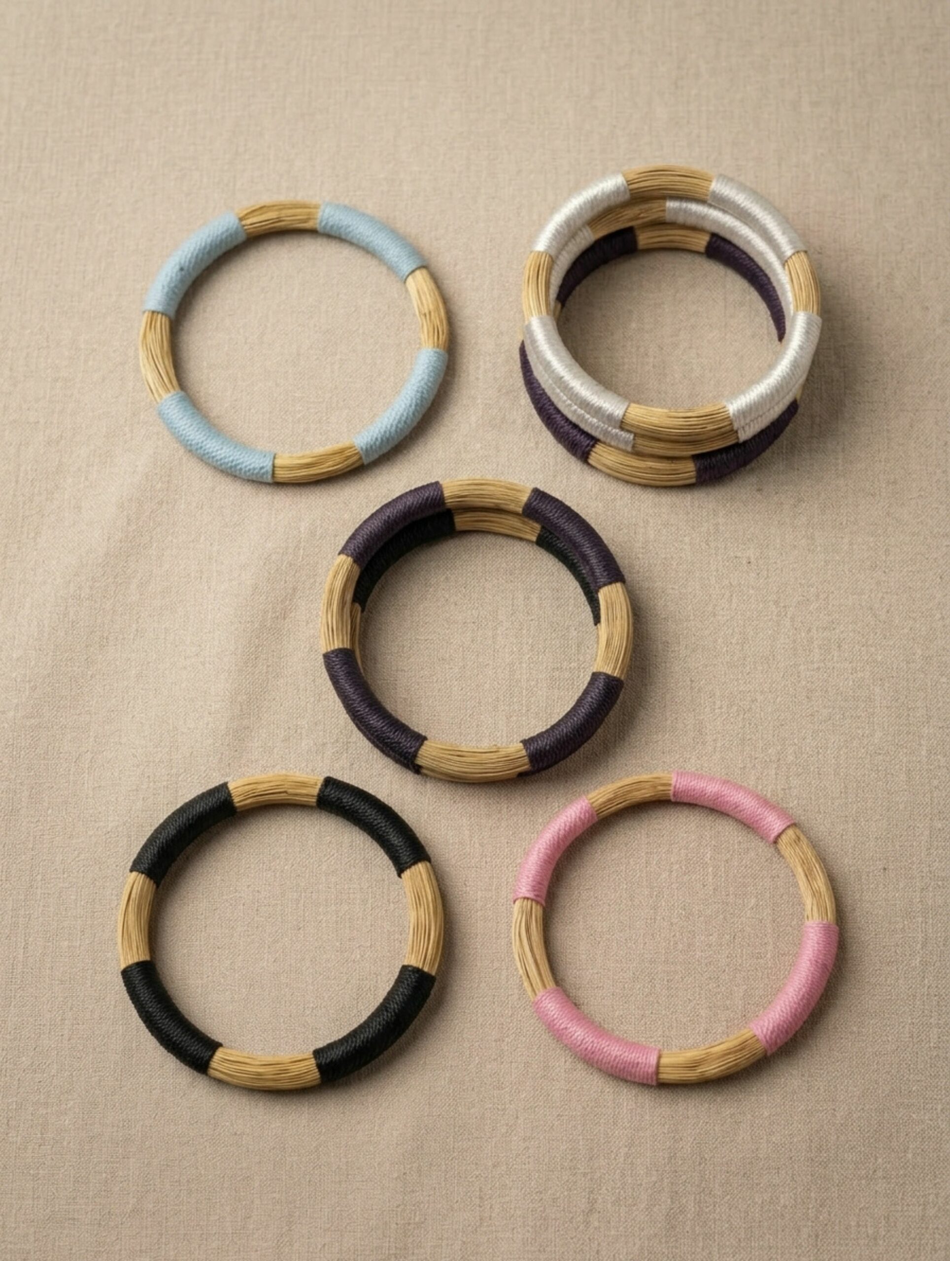 Pulsera de oro vegetal AFRICANO TRIO – Biojoya Capim Dourado SLOWECO
